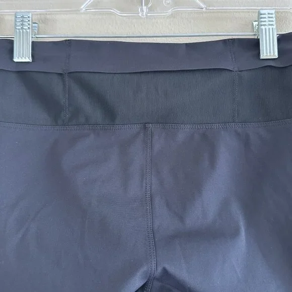 On Run on Clouds Black Leggings Tights Long - Picture 8 of 9